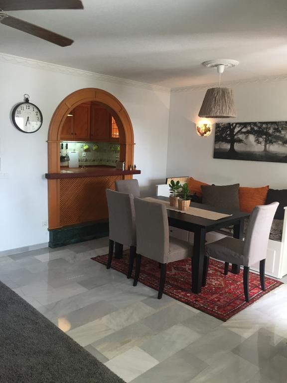 Ocean Point Appartement Sitio de Calahonda Buitenkant foto